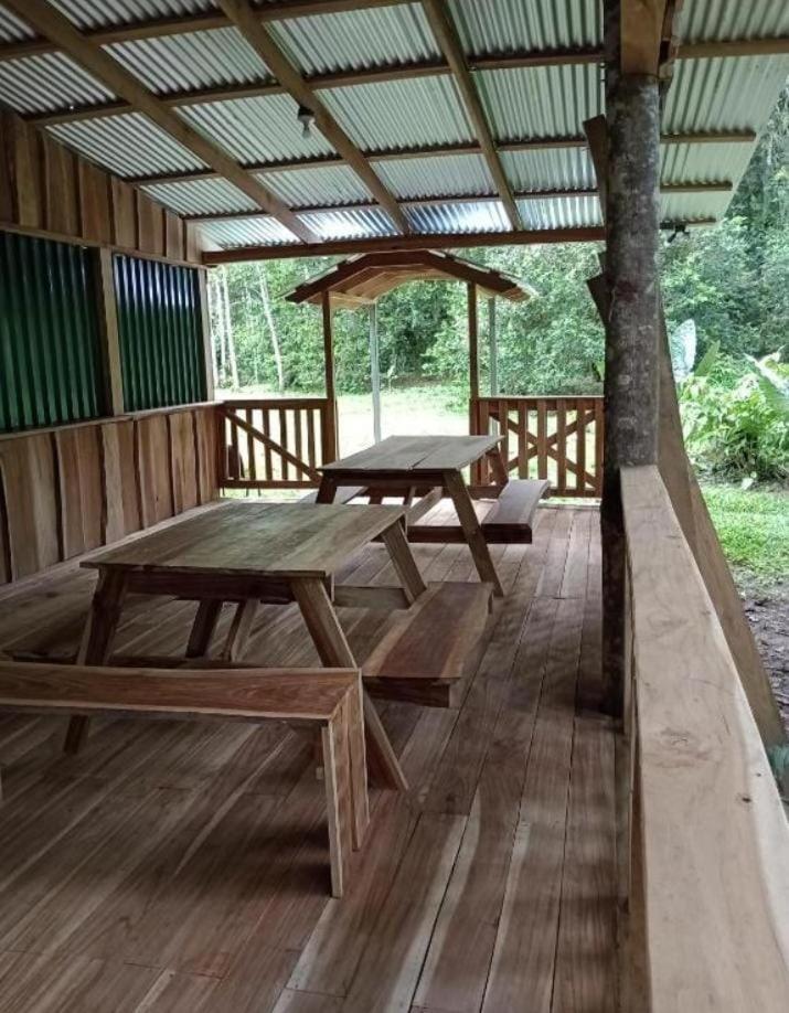 GuápilesGlamping Naiothアパートメント エクステリア 写真